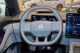 2025款蔚来ET5T 75kWh Touring