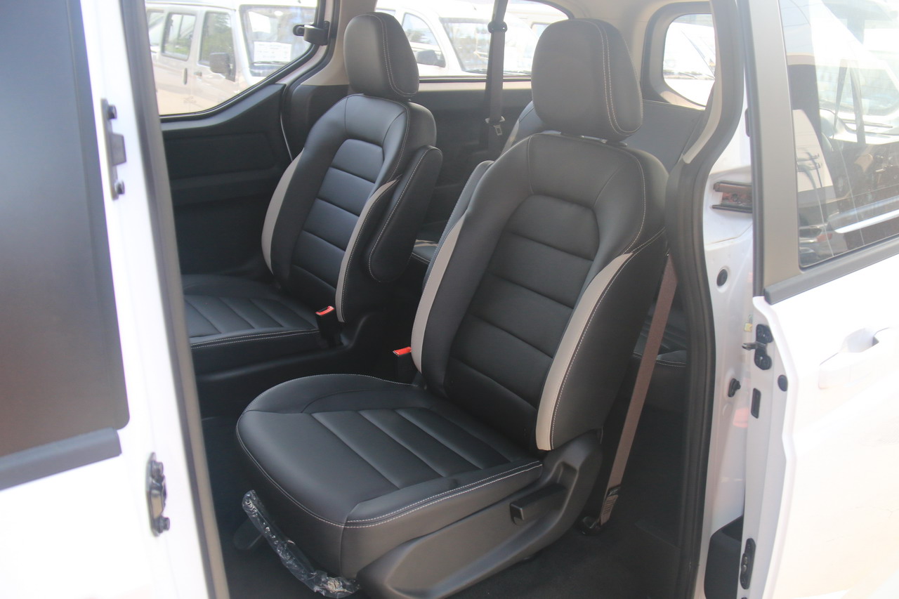 2021款五菱征程 1.5T手动豪华型