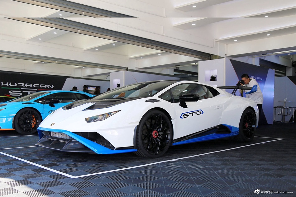 2021款Huracan 5.2L自动 STO