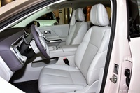 2025款零跑B01 650激光雷达版