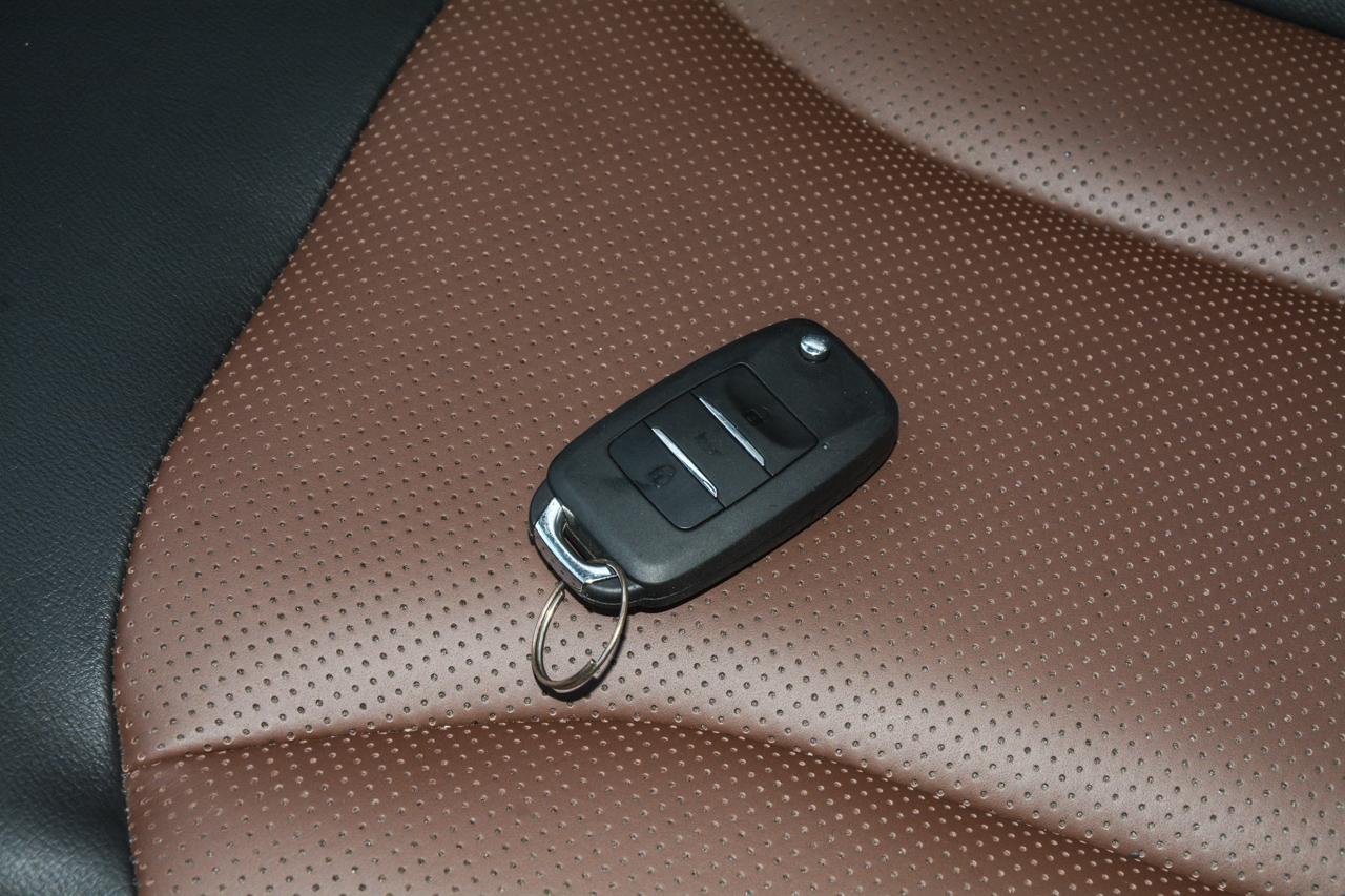 2019款斯威X7 1.8L手动舒适版7座