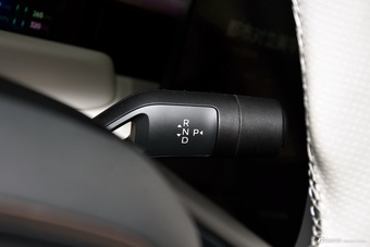 2025款领克10 EM-P 240四驱Ultra运动版