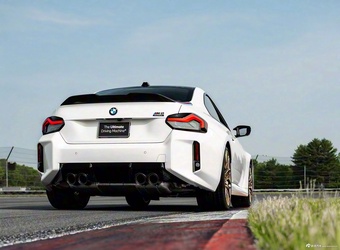 2026款宝马M2 Turbo Design Edition 官图