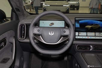 2026款零跑Lafa5 515 Max