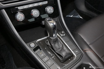 2023款宝来 200TSI DSG悦行PRO版