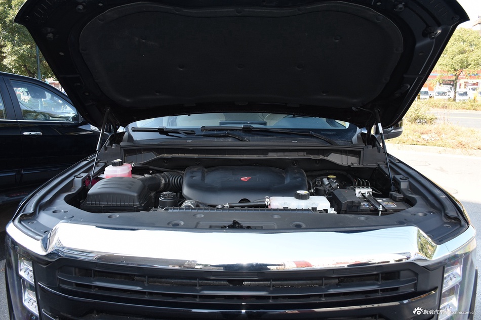 2023款福田火星7 2.0T柴油自动两驱长轴精英型