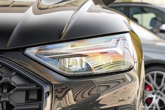 2024款奥迪Q5L 45 TFSI 豪华动感型