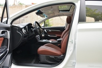 2020款EU5京彩款R500智风版