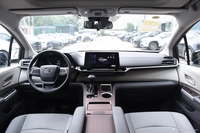 2024款格瑞维亚 2.5L混动 舒适版