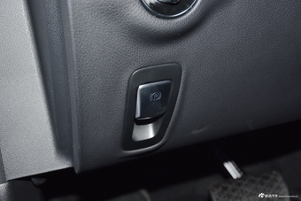 2021款奔驰E级 E 300 L 尊贵运动版