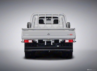 2025款 3.8米 汽油 2.0L 单排 旗舰版 官图