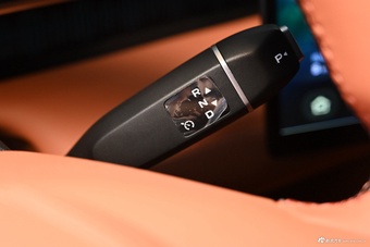 2026款深蓝S07增程 230Ultra 华为乾崑ADS SE版