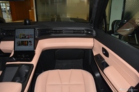 2020款蔚来ES8 580KM 签名版 六座版 