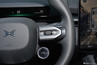 2025款小鹏P7 750 四驱高性能 Ultra