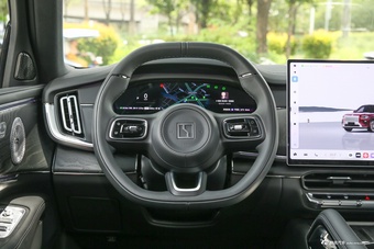 2026款ZEEKR 8X Ultra版 55kWh