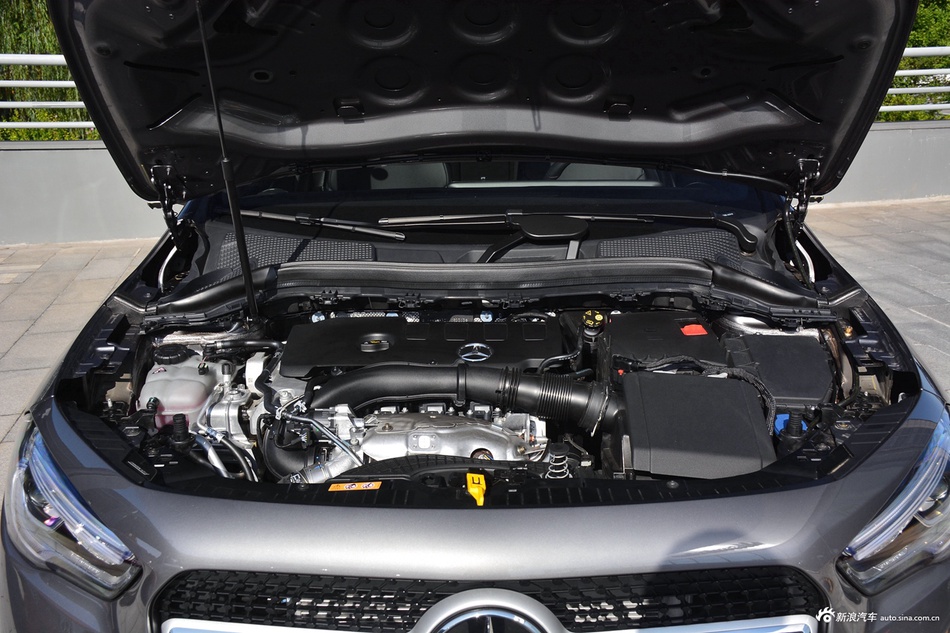 2022款奔驰GLA级 220