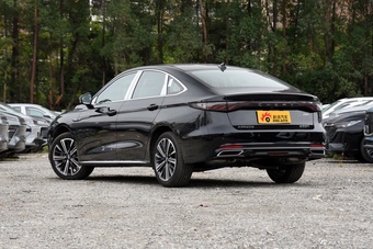 2025款艾瑞泽8 PRO 1.6T 舒适型