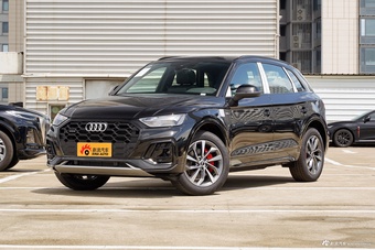 2025款奥迪Q5L 45周年典藏版 40 TFSI 豪华动感型图片