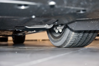 2025款蔚来ET5T 75kWh Touring