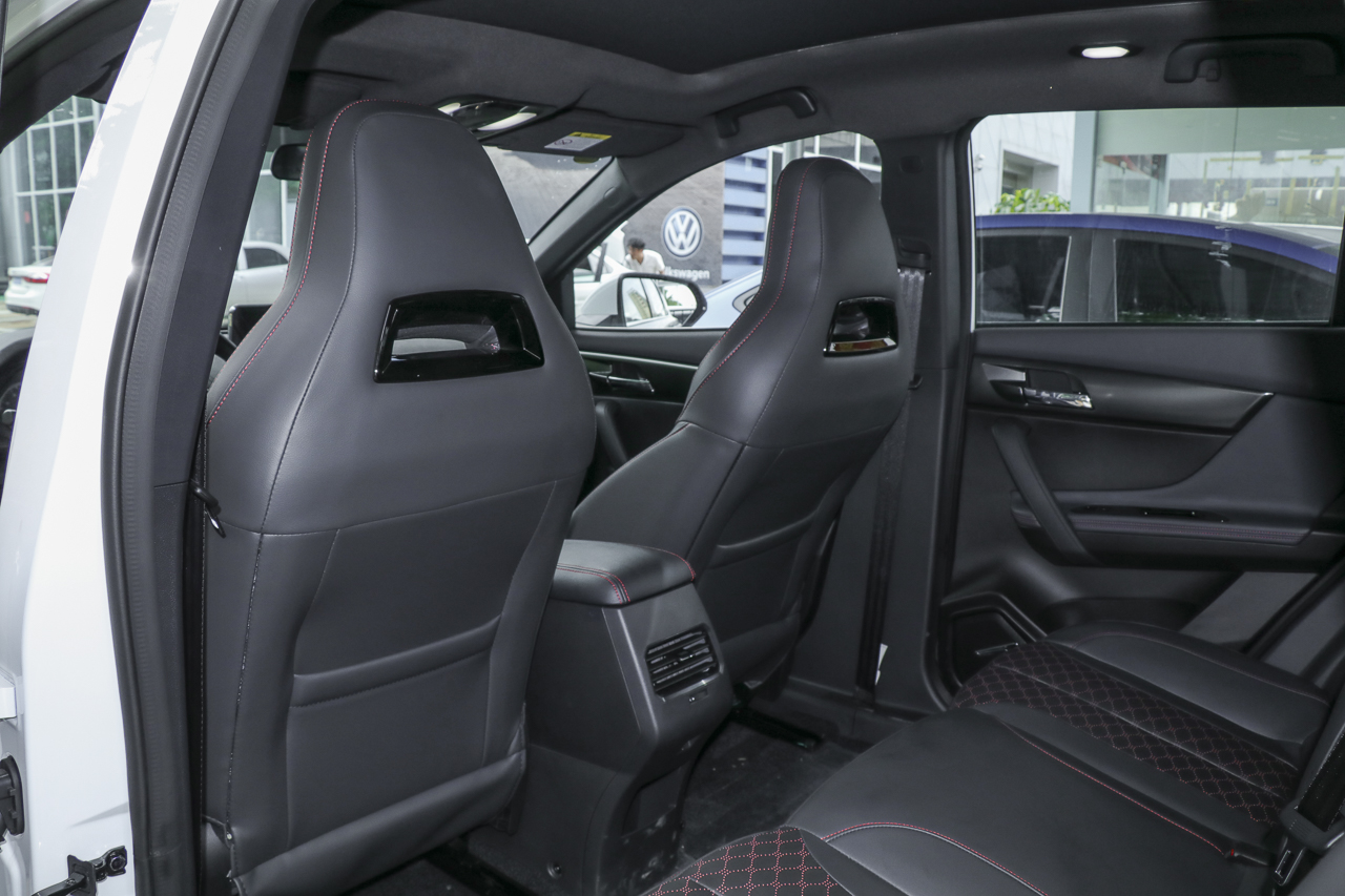  2019款海马8S 1.6T手动潮版