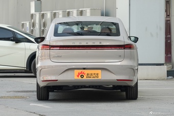 2026款荣威i6 1.5L 臻久版