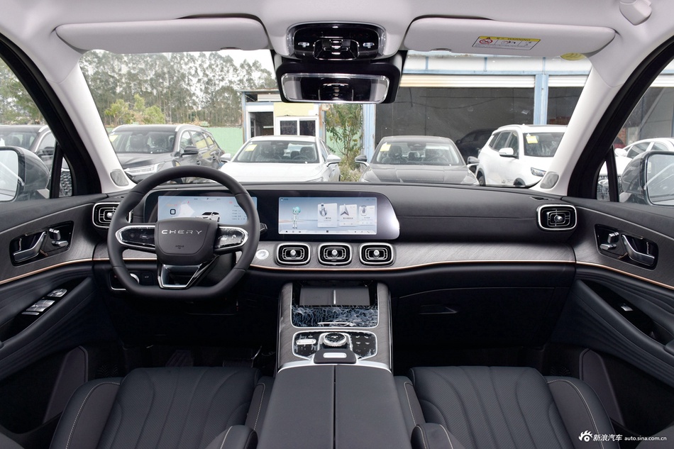 2025款瑞虎9 2.0T 双离合两驱舒享版 7座