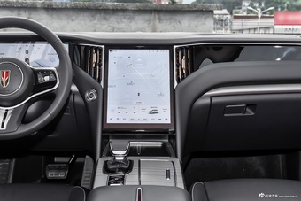 2024款红旗HS7 PHEV 2.0T四驱旗畅版 6座