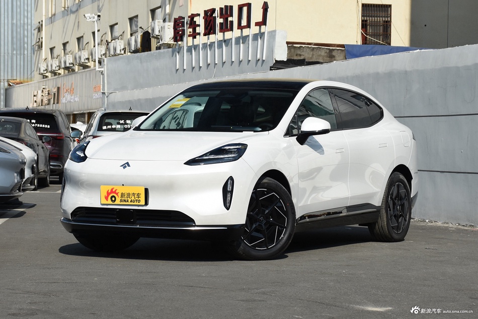 2023款昊铂HT 670后驱特高压版