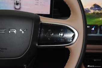 2024款瑞虎8 L 2.0T 两驱舒适版 5座