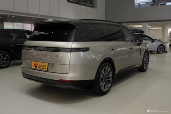 2026款领克900 1.5T Ultra 5座