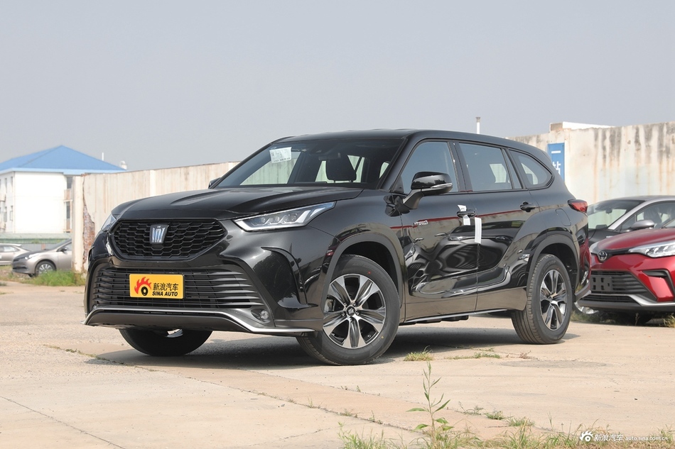 2021款皇冠陆放2.5L HEV四驱精英版