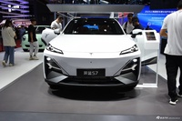 2023上海车展实拍：长安深蓝S7