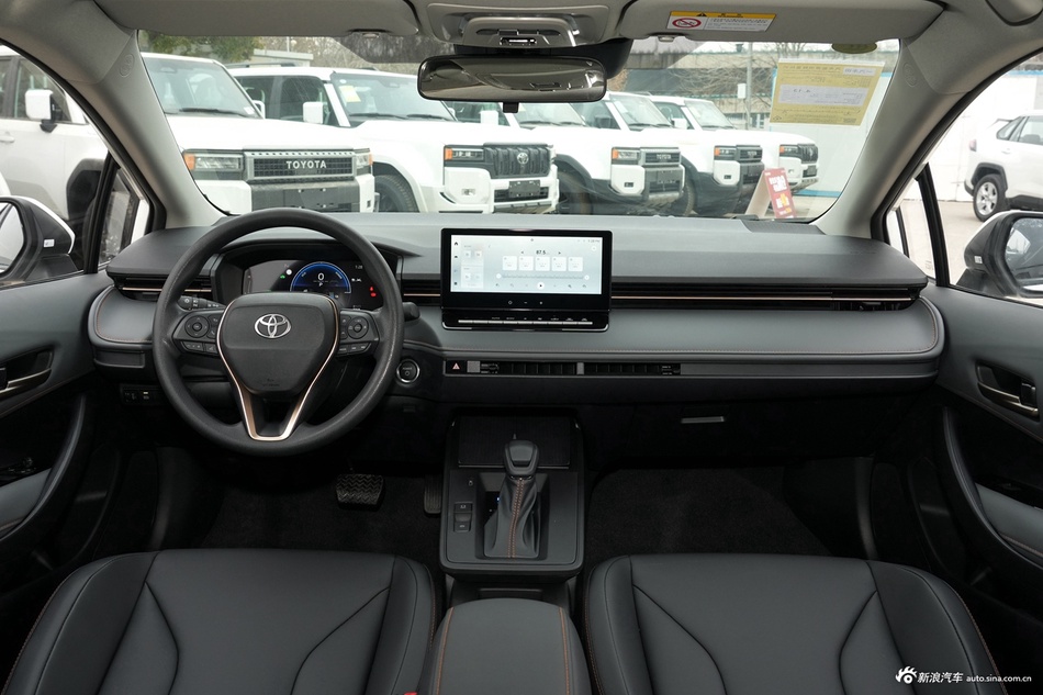 2026款卡罗拉 1.8L 双擎 先锋版