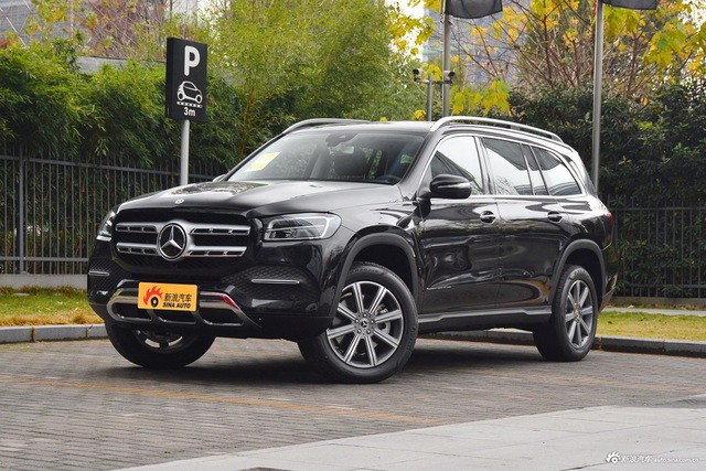2020款奔驰GLS级3.0T 450 4MATIC动感型