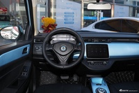 2021款华晨新日i03A 基本款