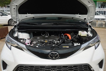 2026款格瑞维亚 2.5L混动 尊爵MAX四驱版图片