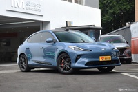 2025款智己LS6 超强性能灵蜥智享版