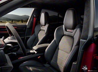 2026款Macan纯电 GTS 官图