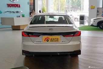 2026款凯美瑞 双擎 2.0HSE 运动Lite版