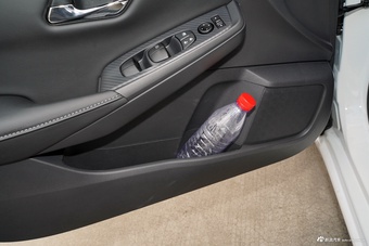 2025款轩逸 1.6L 真心版