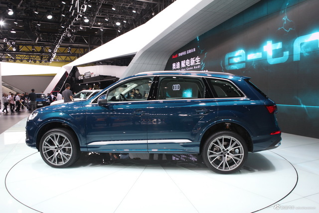 奥迪Q7