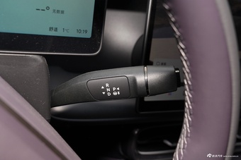 2026款零跑Lafa5 605 Pro