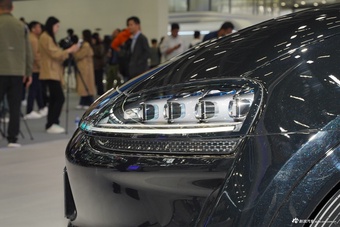 2025广州车展实拍：智界R7