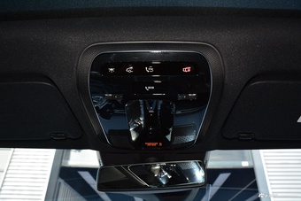 2024款奔驰E级 E 260 L 运动型