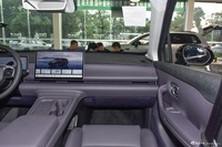 2026款零跑C10 605悦享版