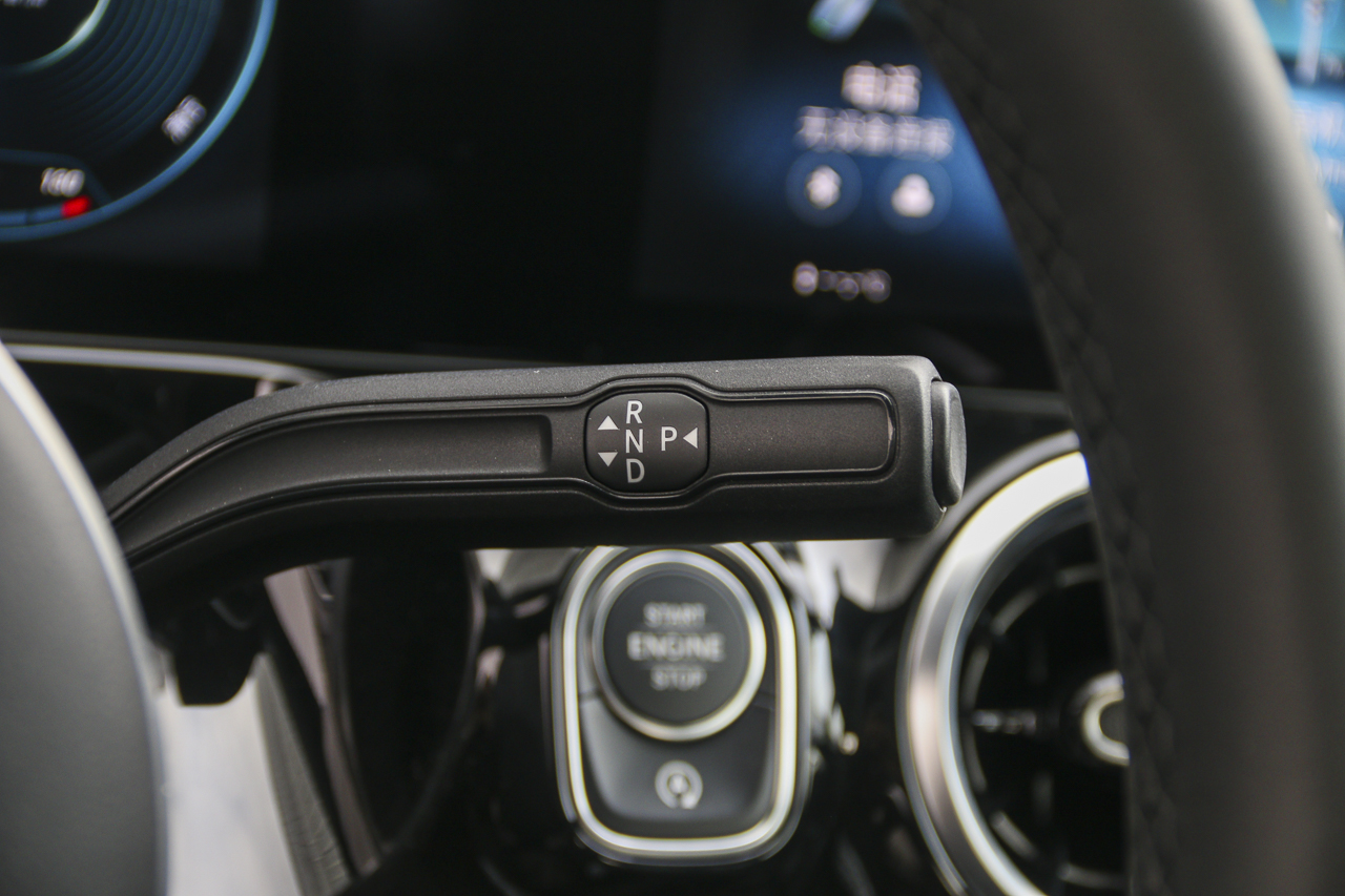 2020款奔驰B级B200 1.3T 自动动感型 