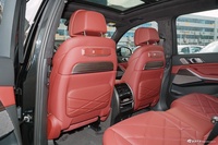 2025款宝马X5 xDrive 40Li 尊享型M 运动曜夜套装