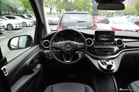 2018款奔驰V级 V 260 领航版国VI