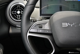 2025款海狮05 DM-i 智驾版 75KM尊贵型