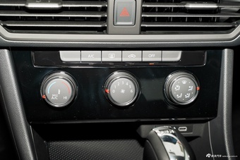 2025款宝来 改款 200TSI 双离合悦行导航版